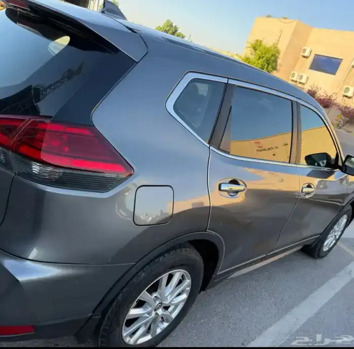 جيب نيسان أكس تريل موديل 2020 0