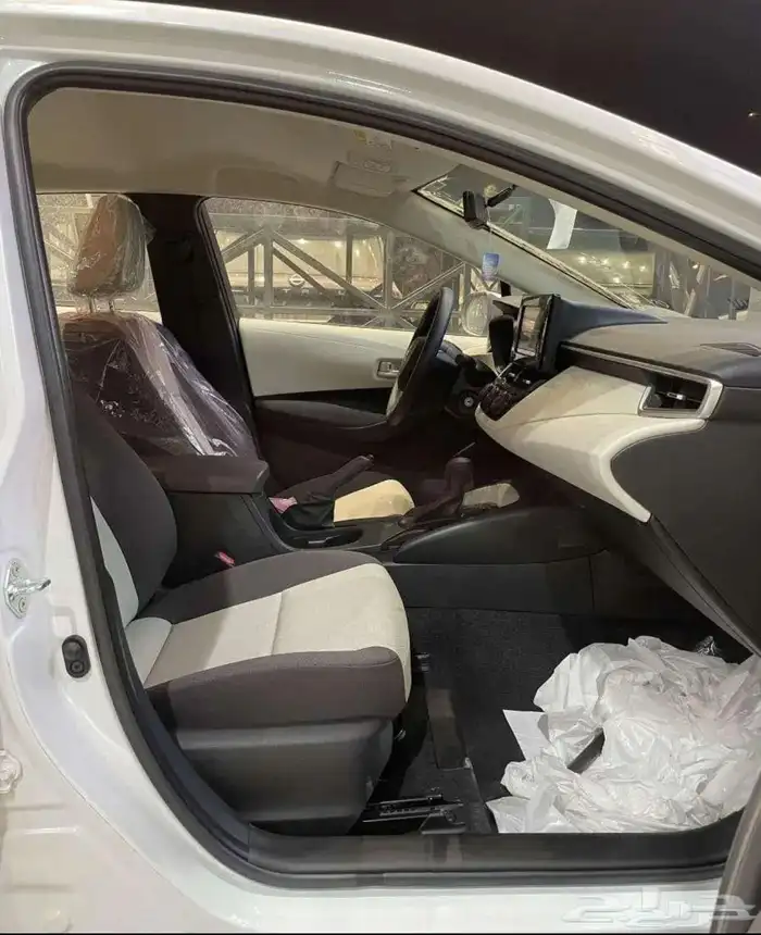 تويوتا كورولا 2025 ستاندر ماكينة 2.0 (عازل حراري مجاني) 6