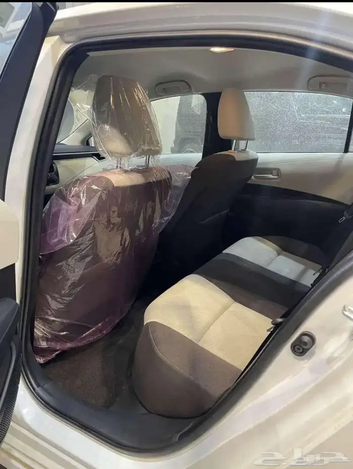 تويوتا كورولا 2025 ستاندر ماكينة 2.0 (عازل حراري مجاني) 9