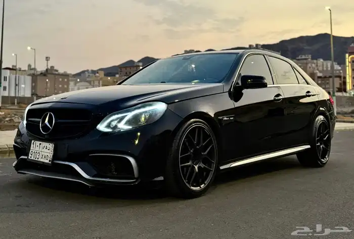 مرسيدس E200 اسود 2016 v4T للبيع للاعلى سومه او البدل 1