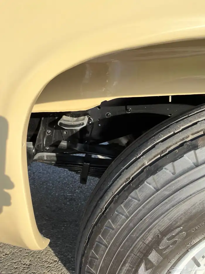 للبيع جمس موديل 86 قير عادي 14