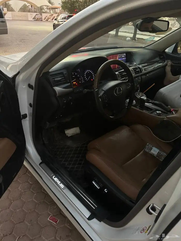 لكزس ls 460 للبيع 13