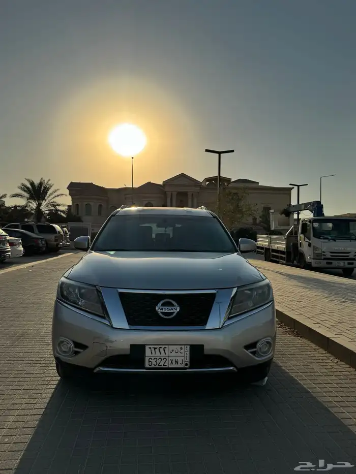 نيسان باثفندر 2015 2