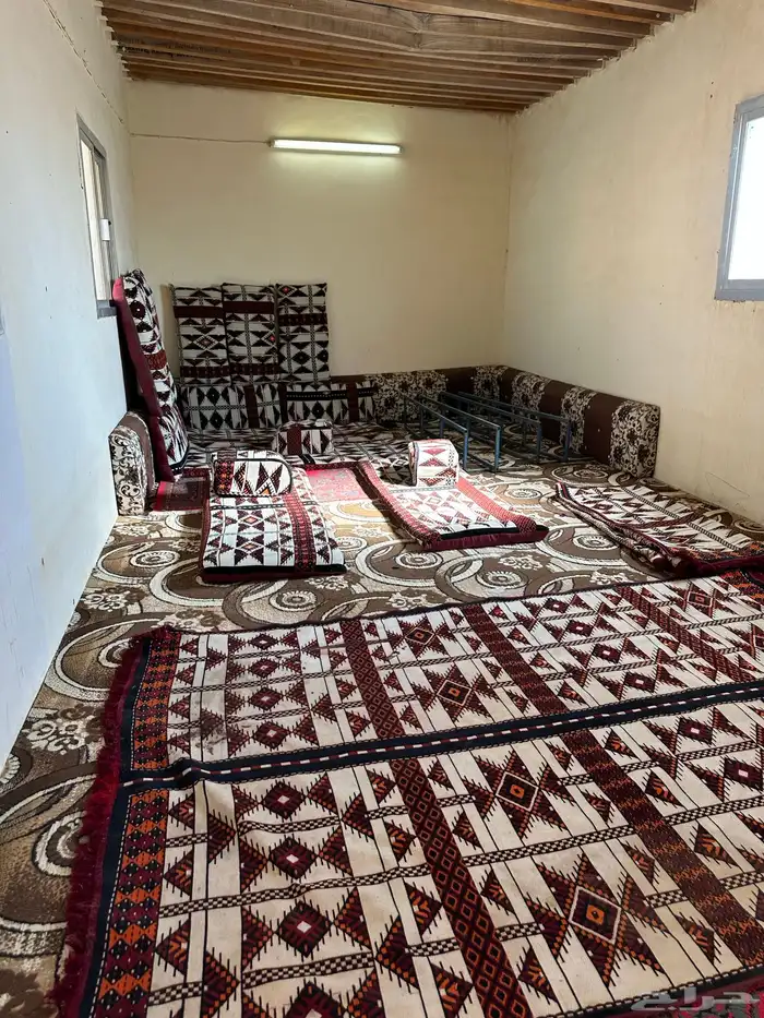 للبيع جلسات كويتيه 3