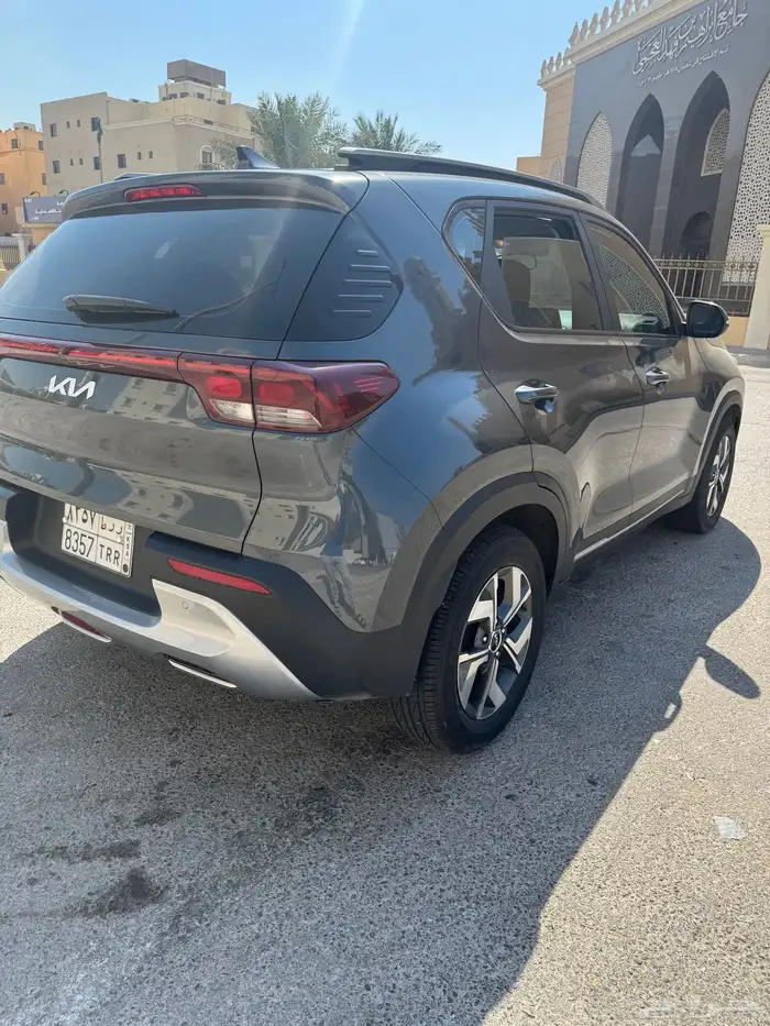 سياره كيا سونت للتنازل بمقابل بسيط 3