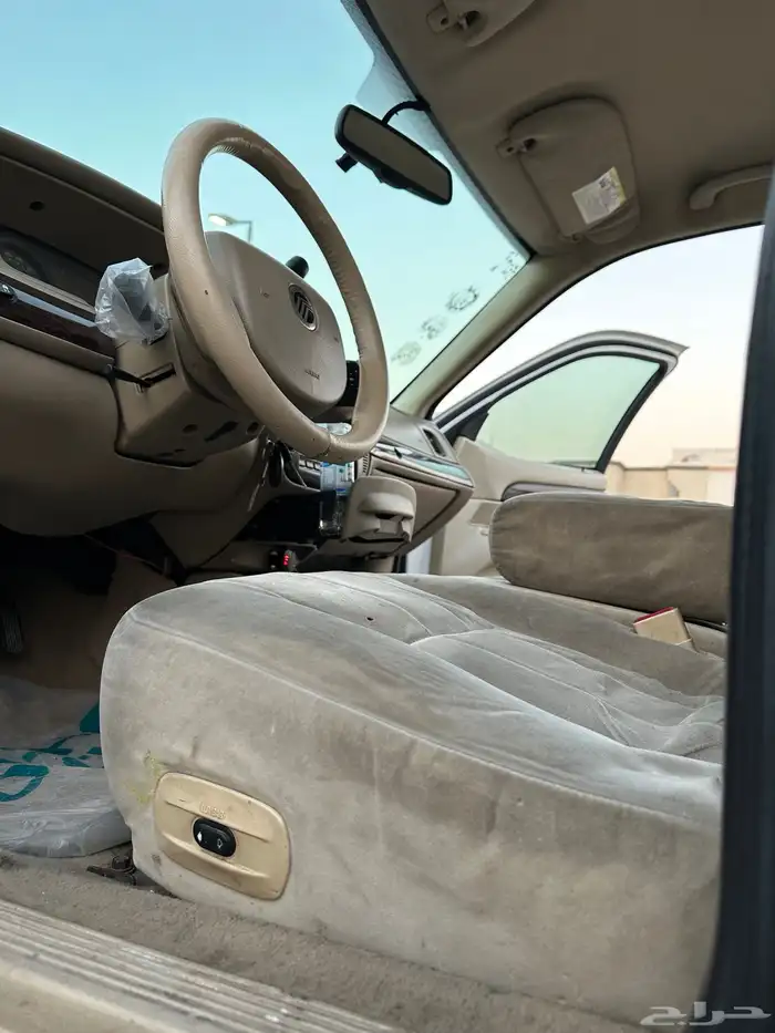 فورد جراند ماركيز 2010 قمة النظافة 20