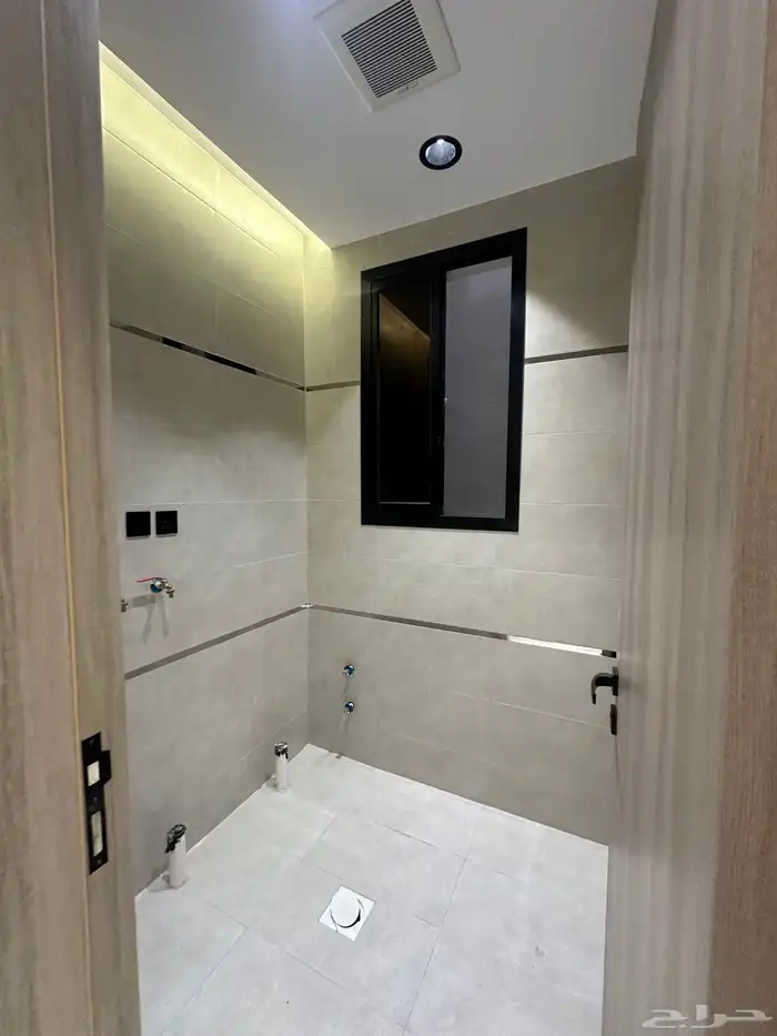 للبيع شقق ارضيه ممتازه فى احد رفيده 14