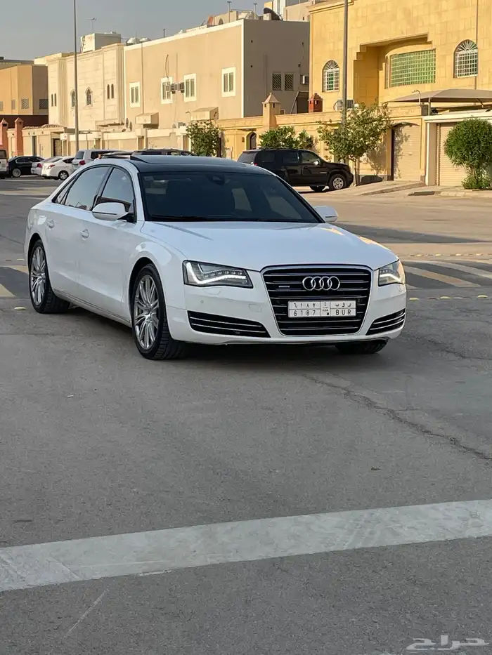 اودي A8 فل كامل بدي وكالة 2013 32