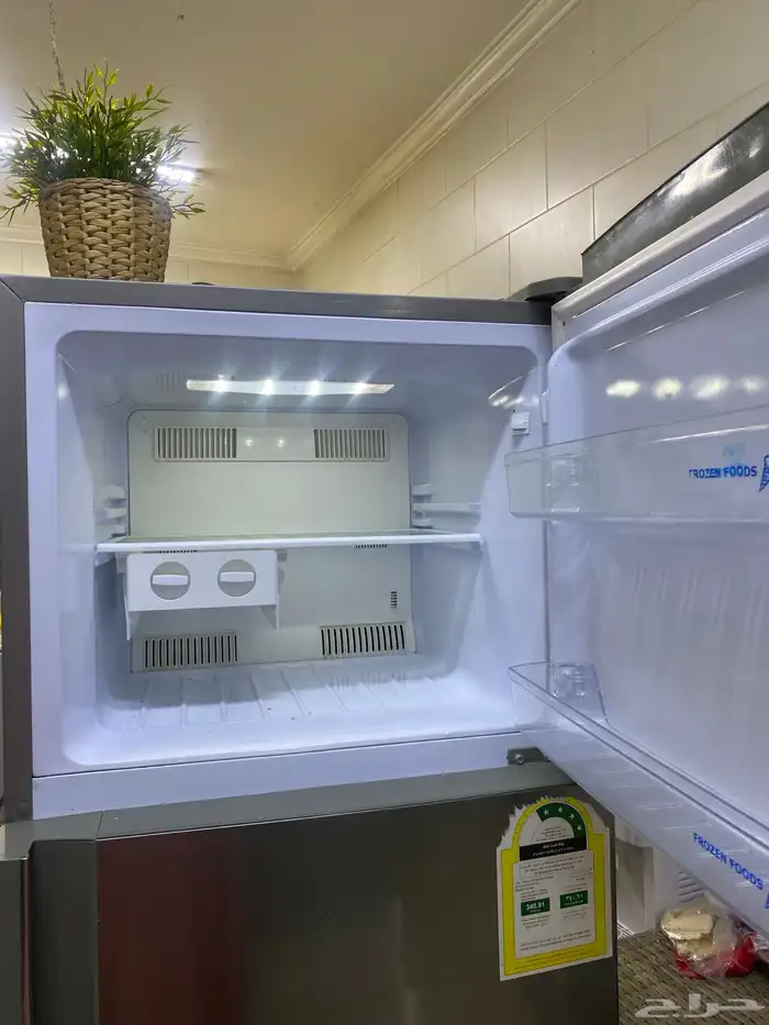 ثلاجه بابين استيل 12 قدم موديل جديد ومافيها اي عيوب 3