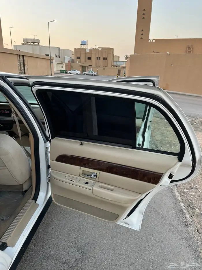 فورد جراند ماركيز 2010 قمة النظافة 16