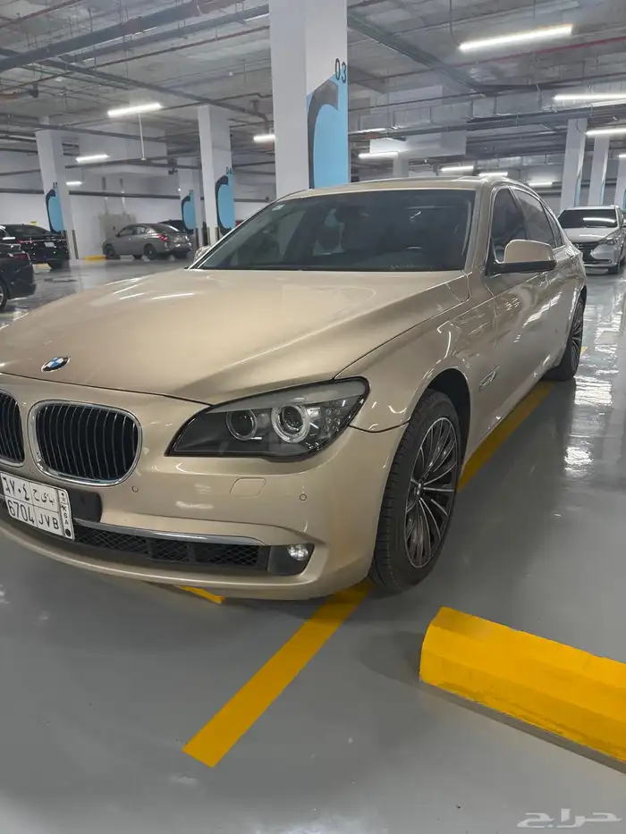 بي ام 2011 730 نظيفه 11