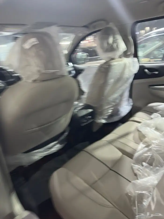 نيسان اكستيرا تيتانيوم نص فل دبل 2024 احمر عرض خاص 11