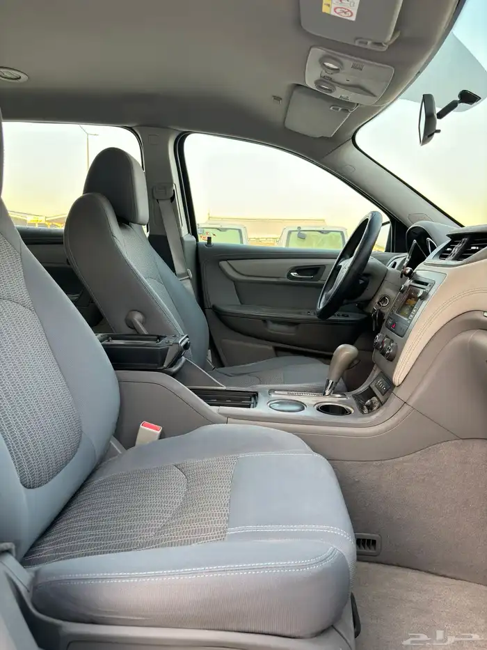 شفروليه ترافس 2015 سعودي عائلي ثلاث صفوف 17