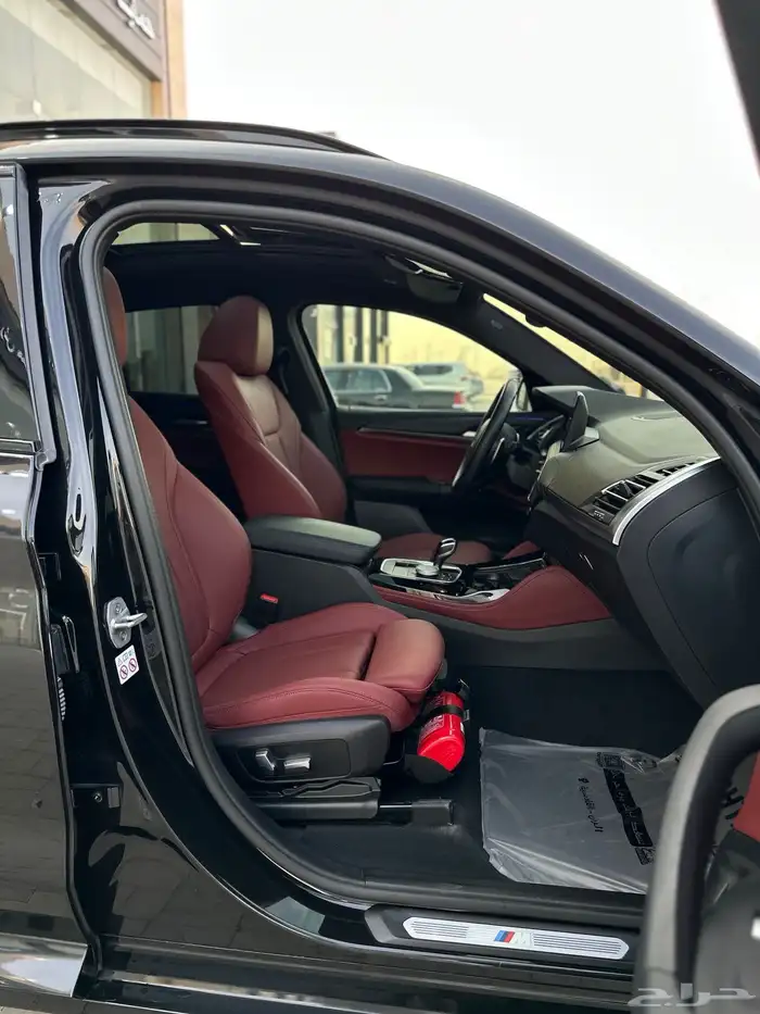 بي ام اكس 4 2023 ضمان وصيانه 27