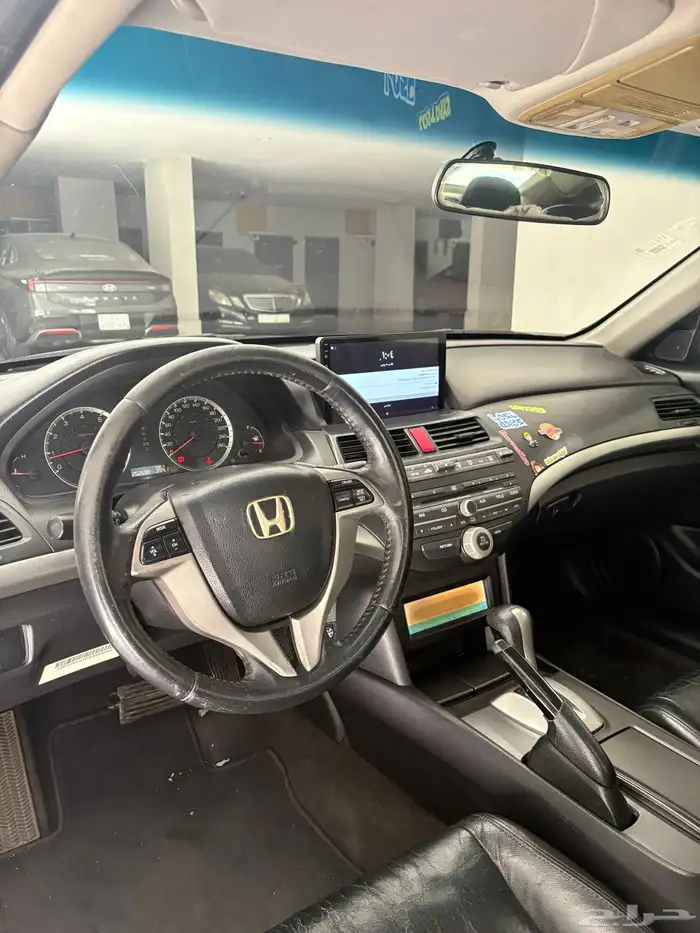 هوندا اكورد v6 كوبيه 2010 8