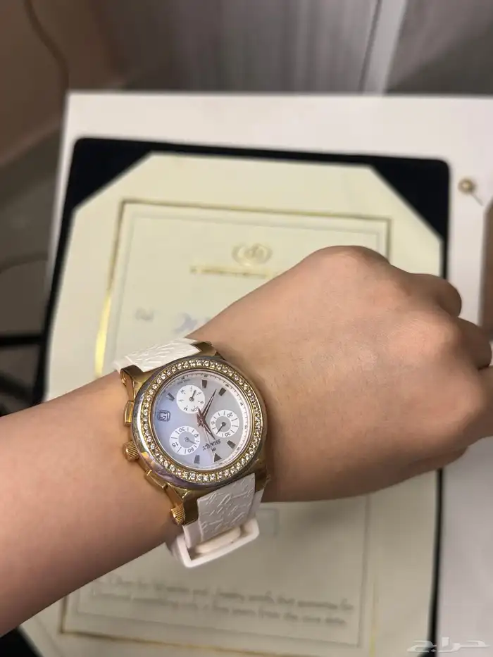 ساعة الماس ماركة ( شامبيون ) 1