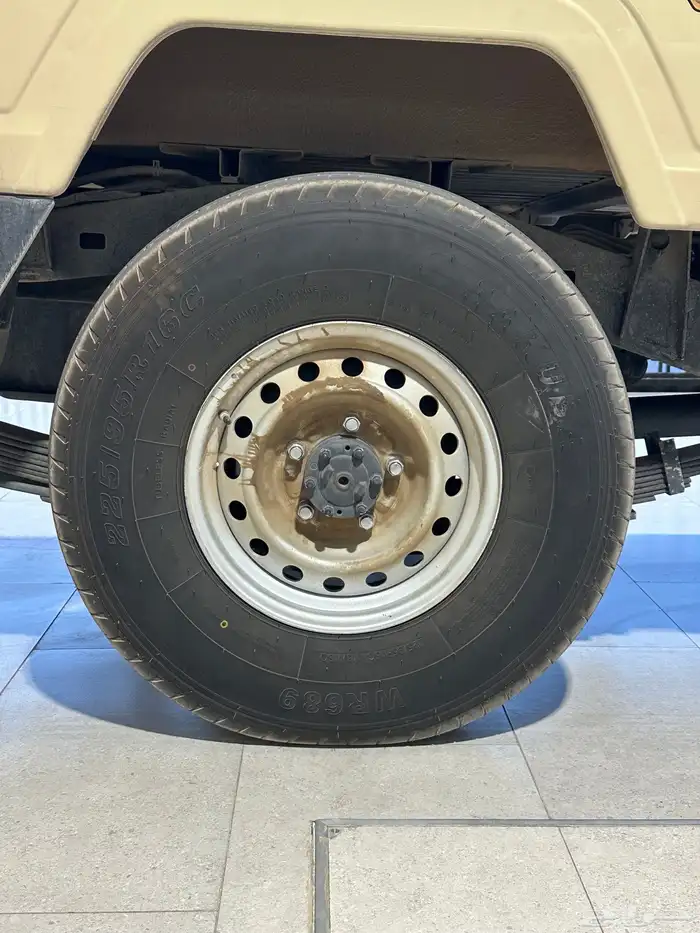 شاص 2019 ديزل مخزن ( تم البيع) 23