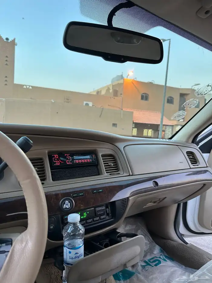 فورد جراند ماركيز 2010 قمة النظافة 22