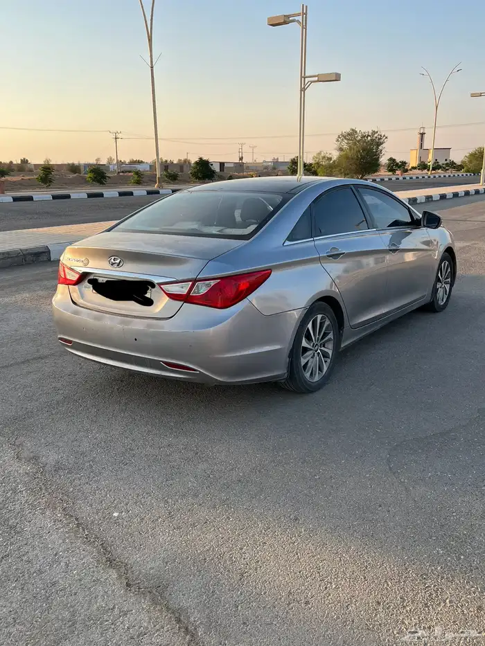 للبيع سوناتا 2014 4