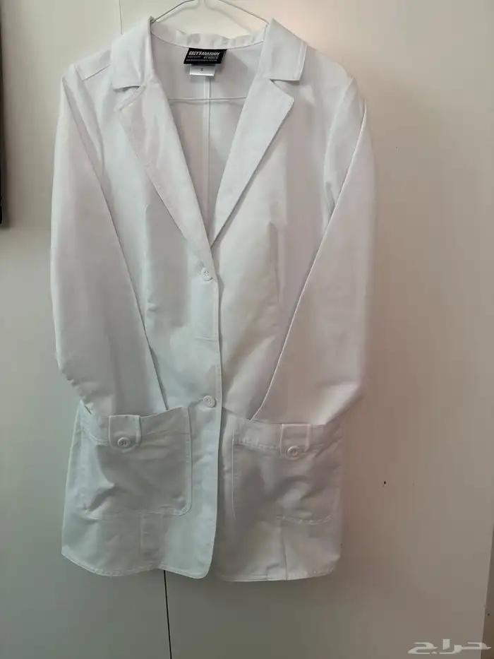 بالطو   لابكوت ماركة grey s anatomy مقاس S 0