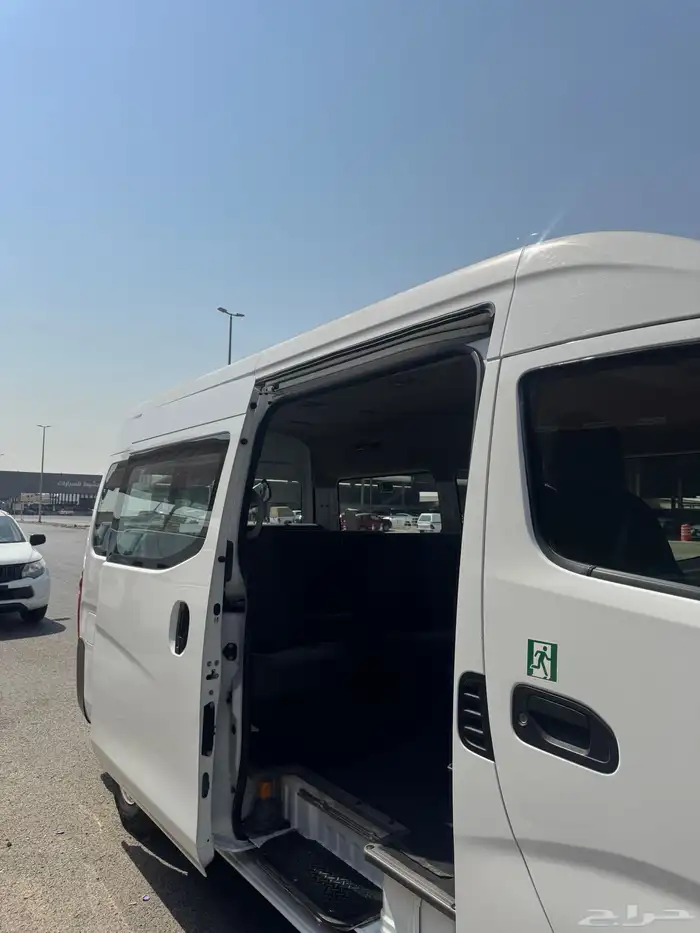 باص نيسان ركاب للبيع 2