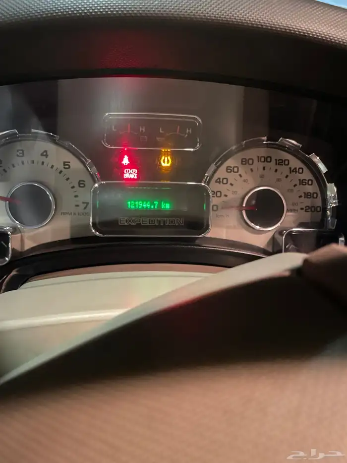 للبيع اكسبدشن 2012 ماشي 121 الف 10