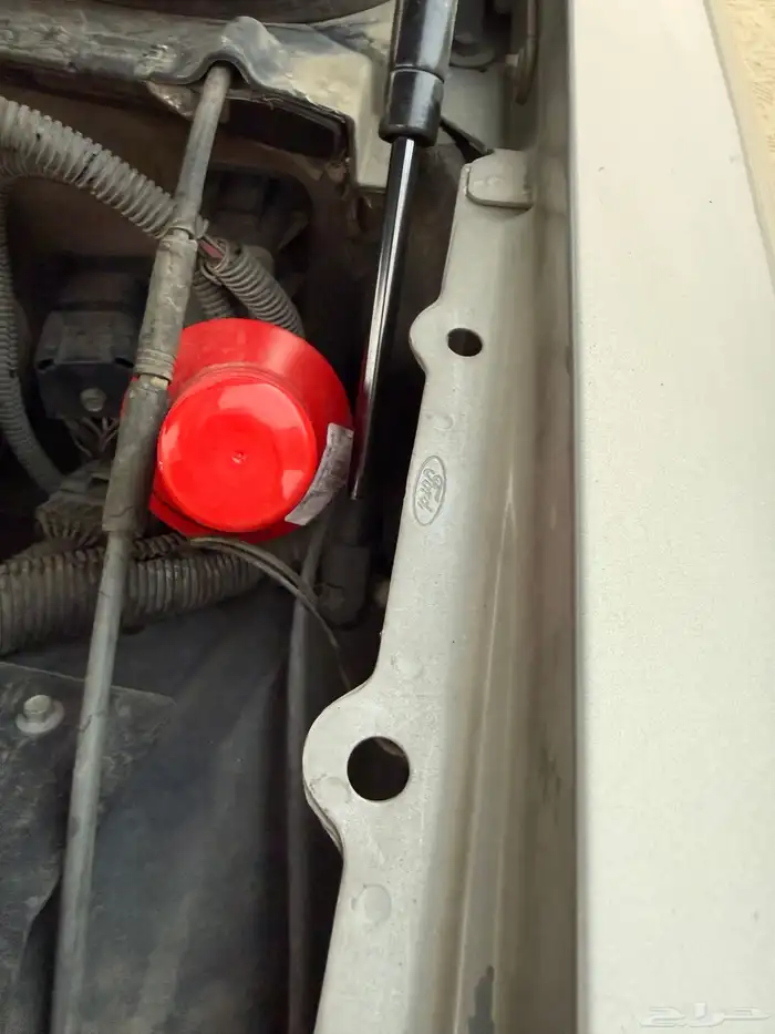 فورد فكتوريا 1