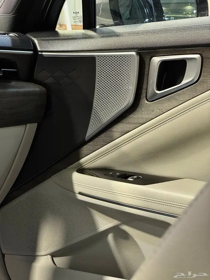 كيا k8 موديل 2022 27