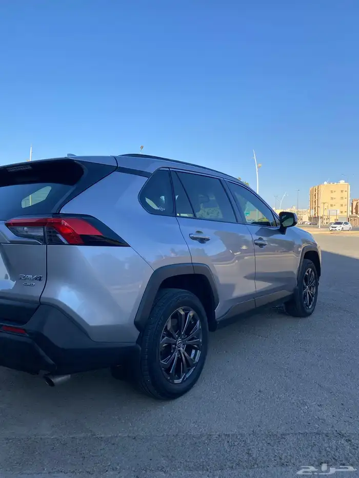 تم البيع الله يبارك للبايع والمشتري 33