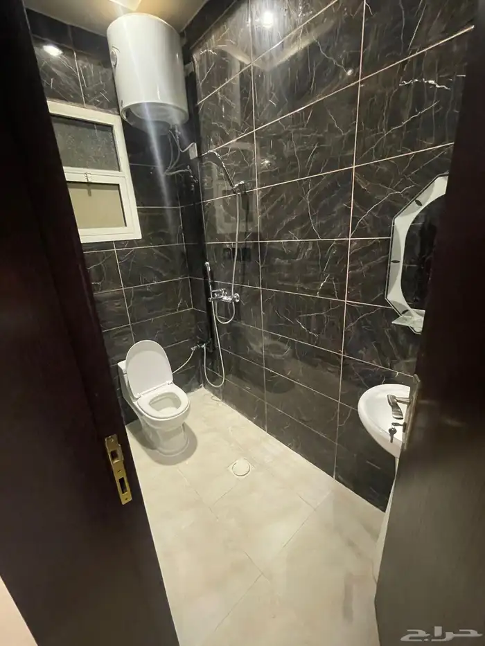 دور أرضى جديد للإيجار بحى الخليج شارع ابن الهيثم 4