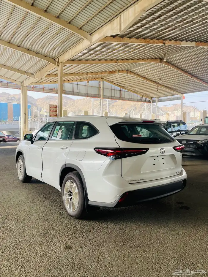 تويوتا هايلاندر - دبل - GLE - 2025 5