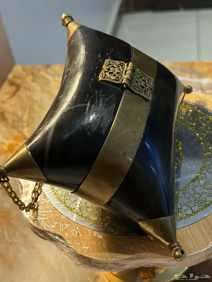 فضيات ومقتنيات 10