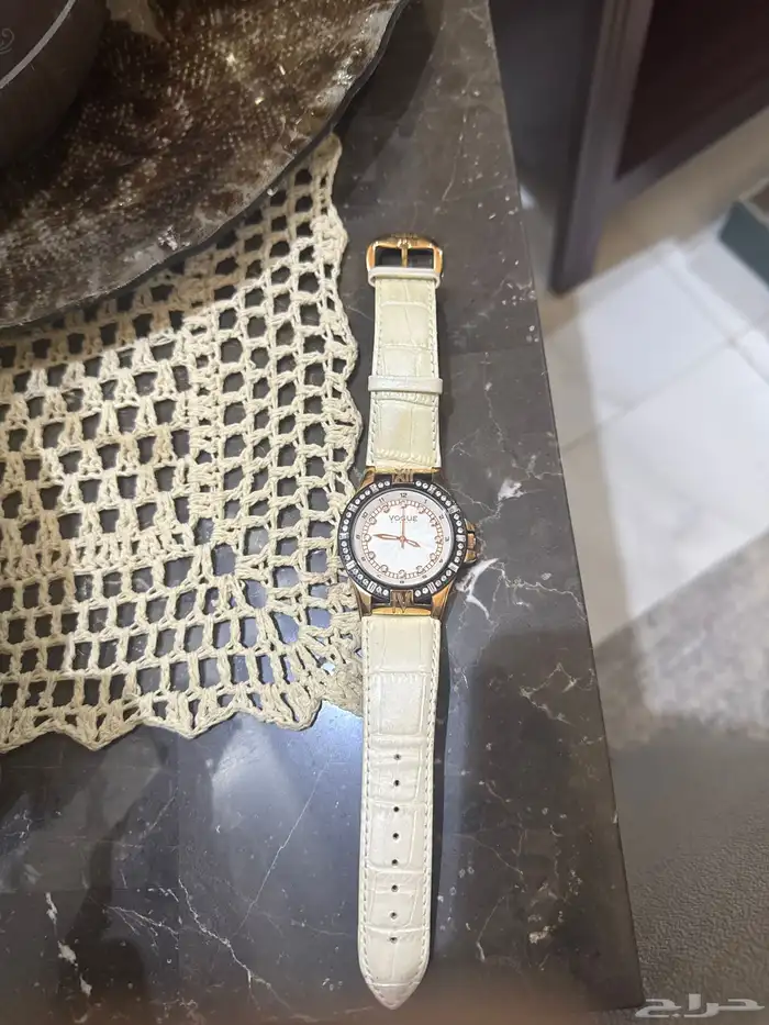 ساعات من الحميضي ماركه سويسرية 0