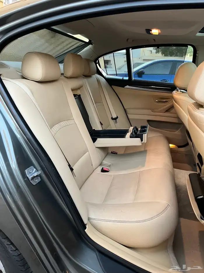 بي إم دبليو 528i 42