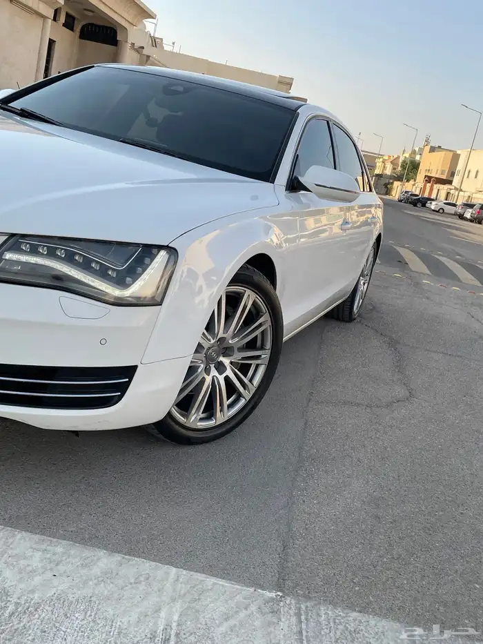 اودي A8 فل كامل بدي وكالة 2013 42