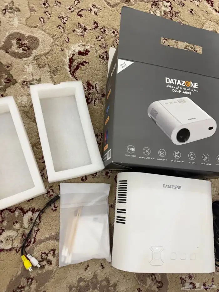 بروجكتر datazone 4K 23