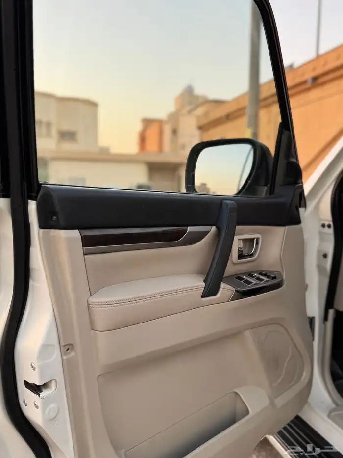 متسوبيشي باجيرو 2019 مالك واحد عداد قليل 11