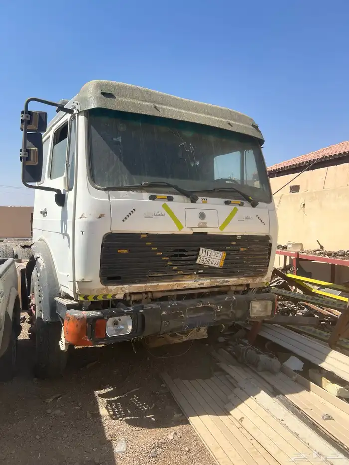 للبيع عدد 2 اللبي مرسيدس 2