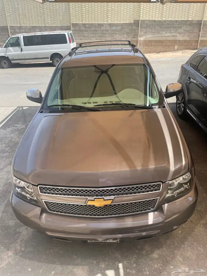 للبيع تاهو نظيف موديل 2012 LT 5