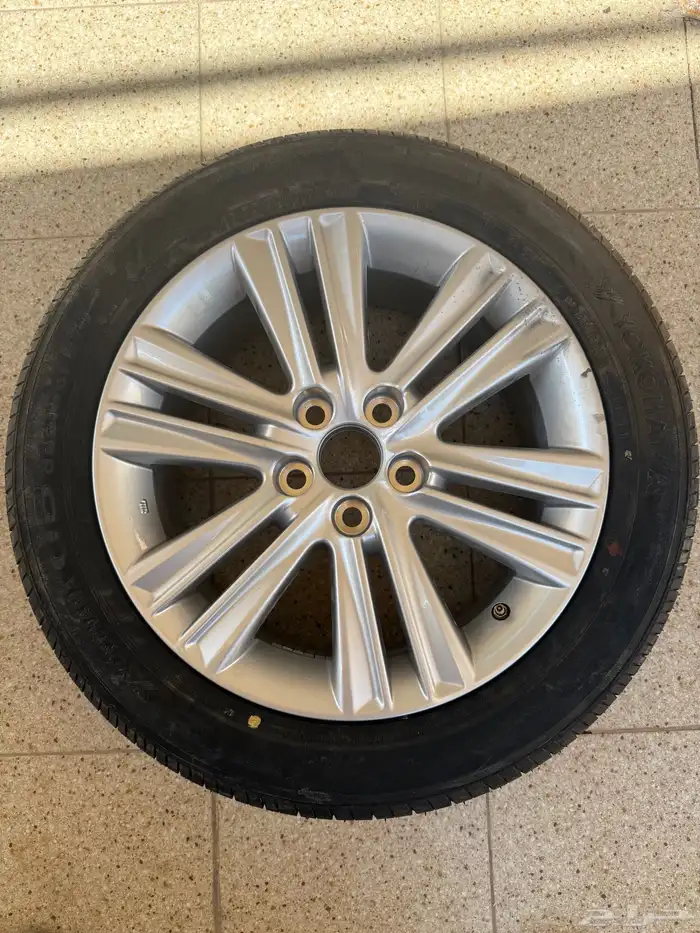 جنوط الوكالة لكزس موديل 2015 خالية من العيوب شرط 0