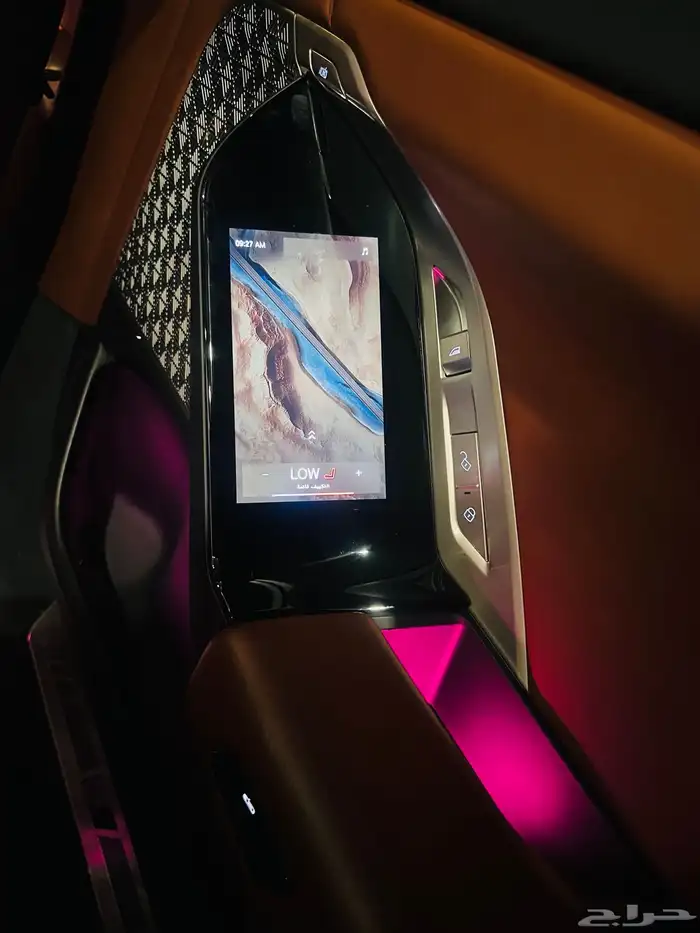 بي ام دبليو 740 موديل 2023 فل كامل اعلي فئة 24