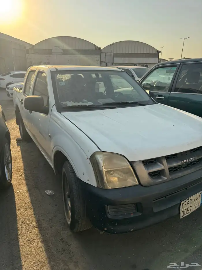 وانيت ايسوزو 2008 ديماكس 0