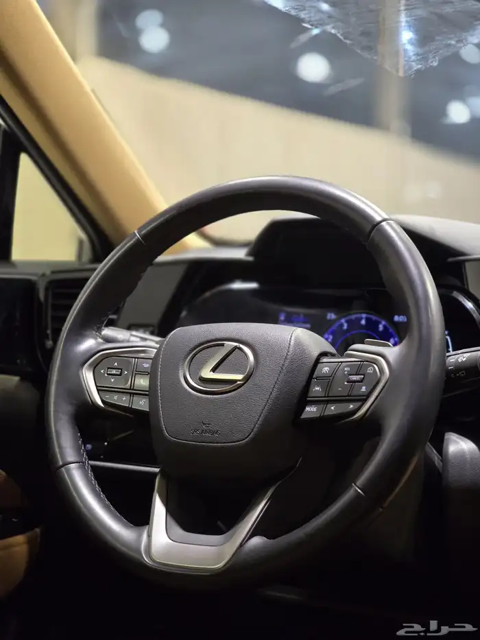 لكزس NX350 موديل 2022 بحاله الوكاله 14