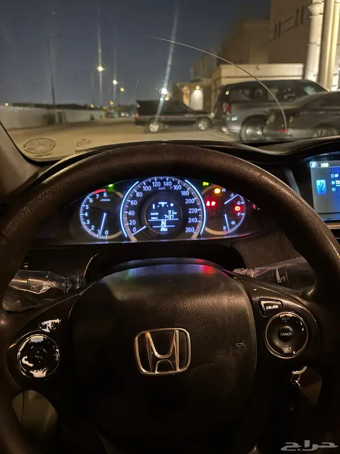 هوندا اكورد 2013 نظيف 20