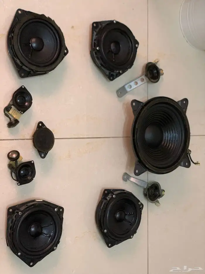 طقم سماعات لكزس جي اس 0