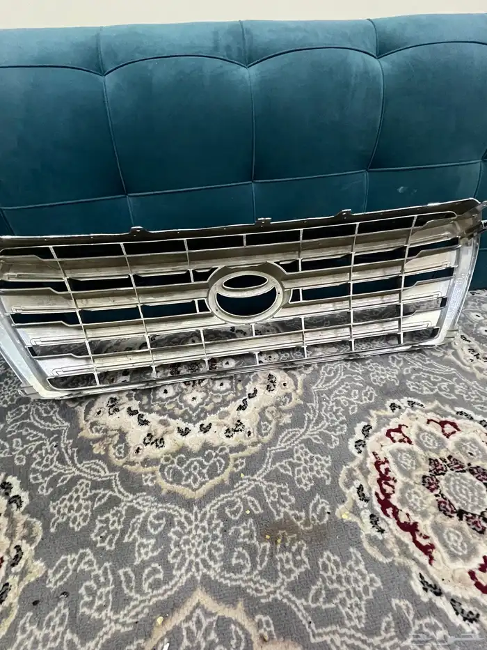 شبك لاندكروزر Gxr 2015 1