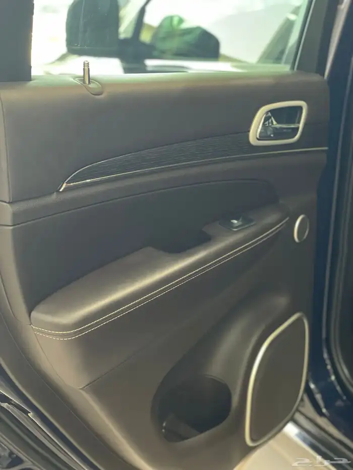 جيب شيروكي فل كامل 2018 7