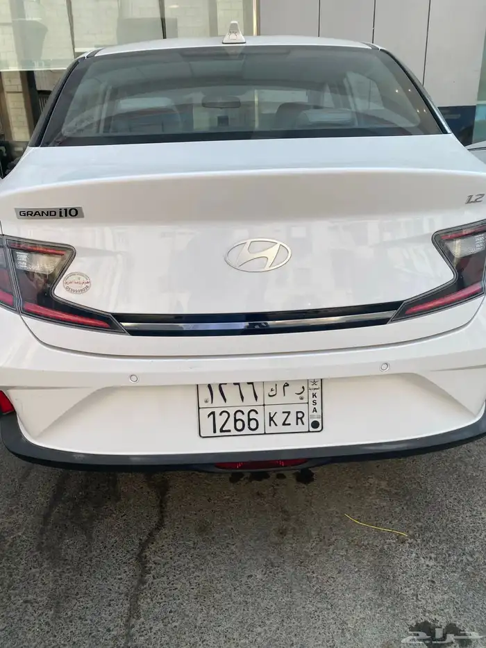 سيارة هيونداي i10 2025 35k 2