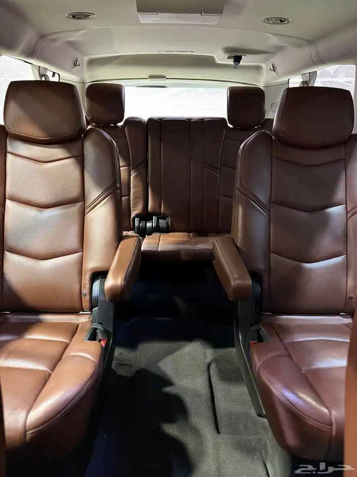 كاديلاك(طويل) موديل 2015 28