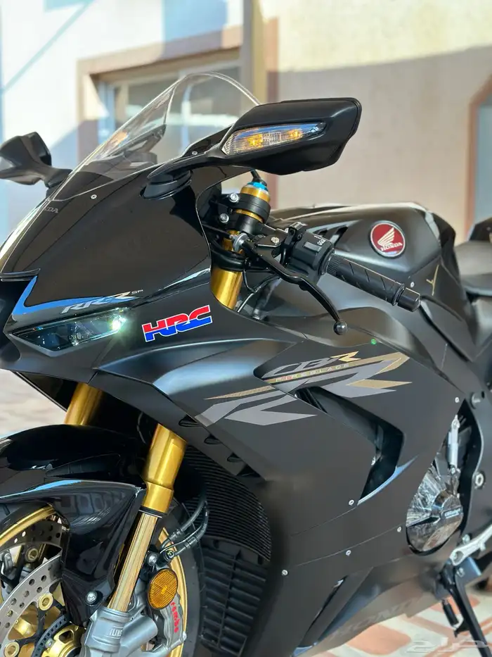 HONDA CBR 1000 RR-R 2023 19